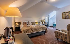 Darovanský Dvůr - Wellness&Golf Hotel